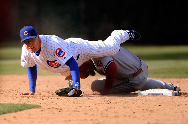 CHICAGO, IL- APRIL 9: Gordon Beckham #15 of the Chicago White Sox