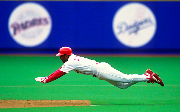 No fast lane to the Hall of Fame for speedster Tim Raines